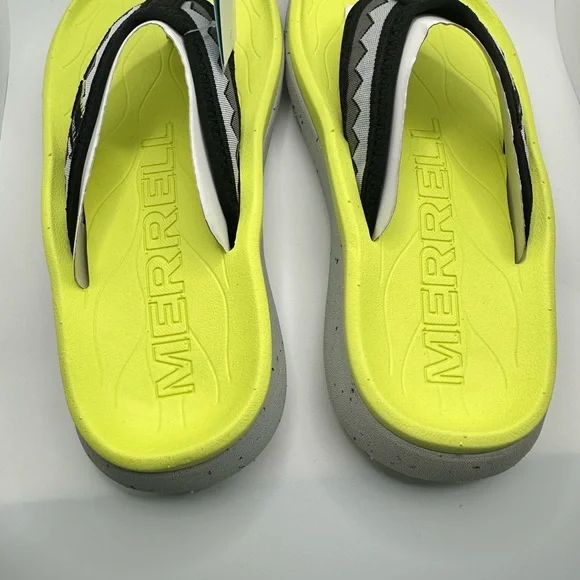 Merrell Neon Yellow and Black Sandals - Picture 3 of 3